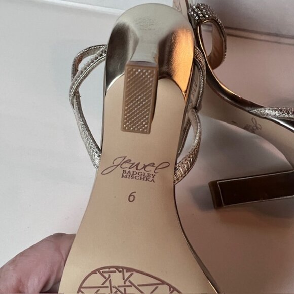 Jewel Badgley Mischka Light Gold Rhinestone Strap Block Heel Sandals Size 6 - Picture 7 of 8